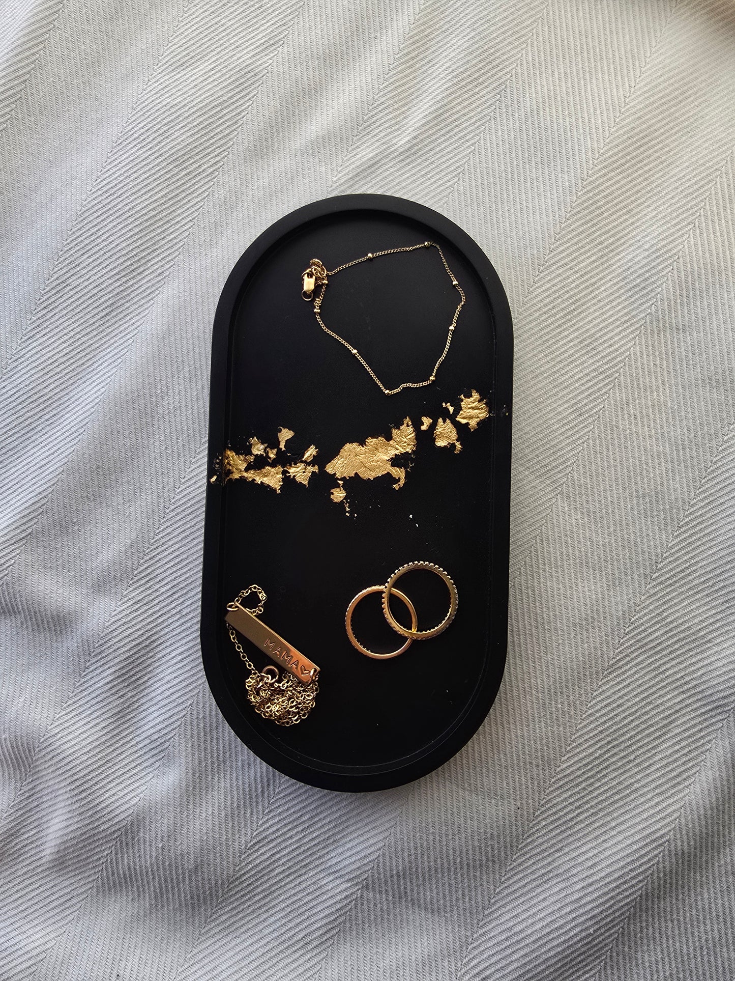 Oval Tray